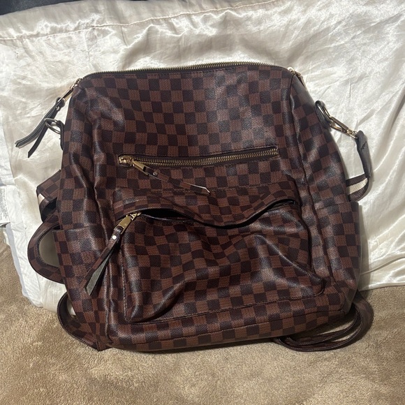 Checkered backpack - Picture 1 of 7